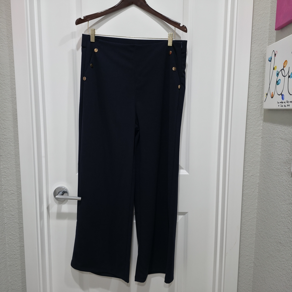 Navy Women's Wide-Leg Pants